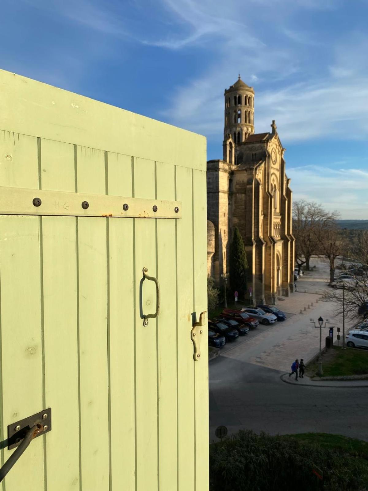 Le Grand Castille Uzes Luaran gambar